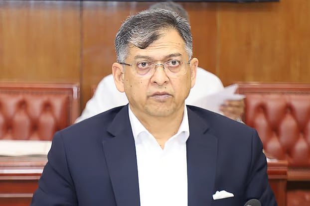 স্বরাষ্ট্রমন্ত্রী সালাহউদ্দিন আহমদ