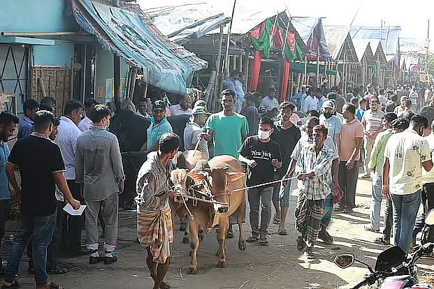 চট্টগ্রাম নগরের একটি পশুর হাট