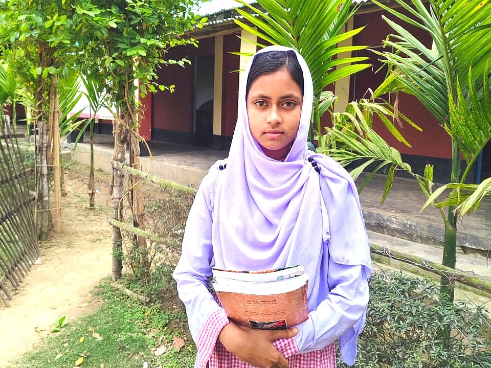 নিজে স্বাবলম্বী হয়ে বাবার হাতকে শক্তিশালী করতে চায় জান্নাতুন
