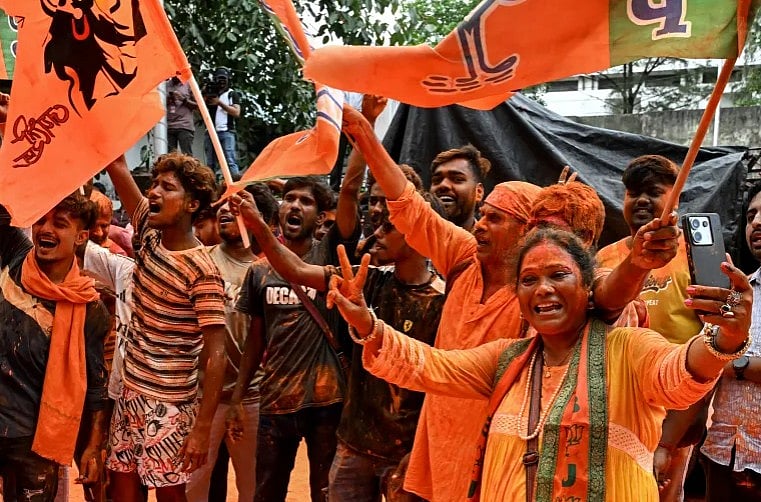 পশ্চিমবঙ্গে ভোটার তালিকা থেকে বাদ পড়া মানুষের ৭০ শতাংশ মুসলিম: সমীক্ষার তথ্য
