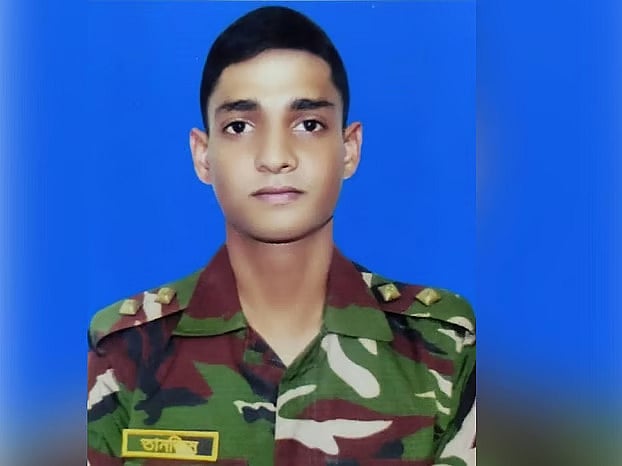 নিহত সেনাবাহিনীর লেফটেন্যান্ট তানজিম ছারোয়ার