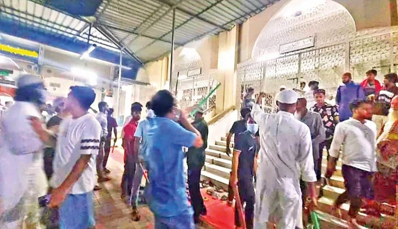 মিরপুর শাহ আলী (রহ.) এর মাজারে হামলা