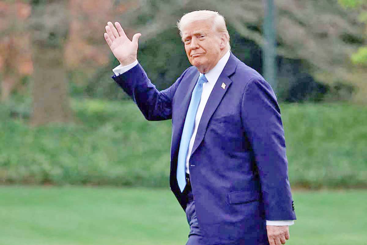 যুক্তরাষ্ট্রের প্রেসিডেন্ট ডোনাল্ড ট্রাম্প