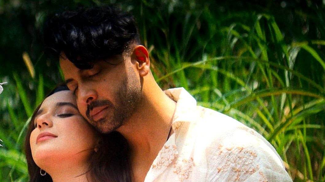 ‘রকস্টার’ সিনেমায় অভিনয় করেছেন শাকিব খান ও সাবিলা নূর। ছবি: ফেসবুক থেকে