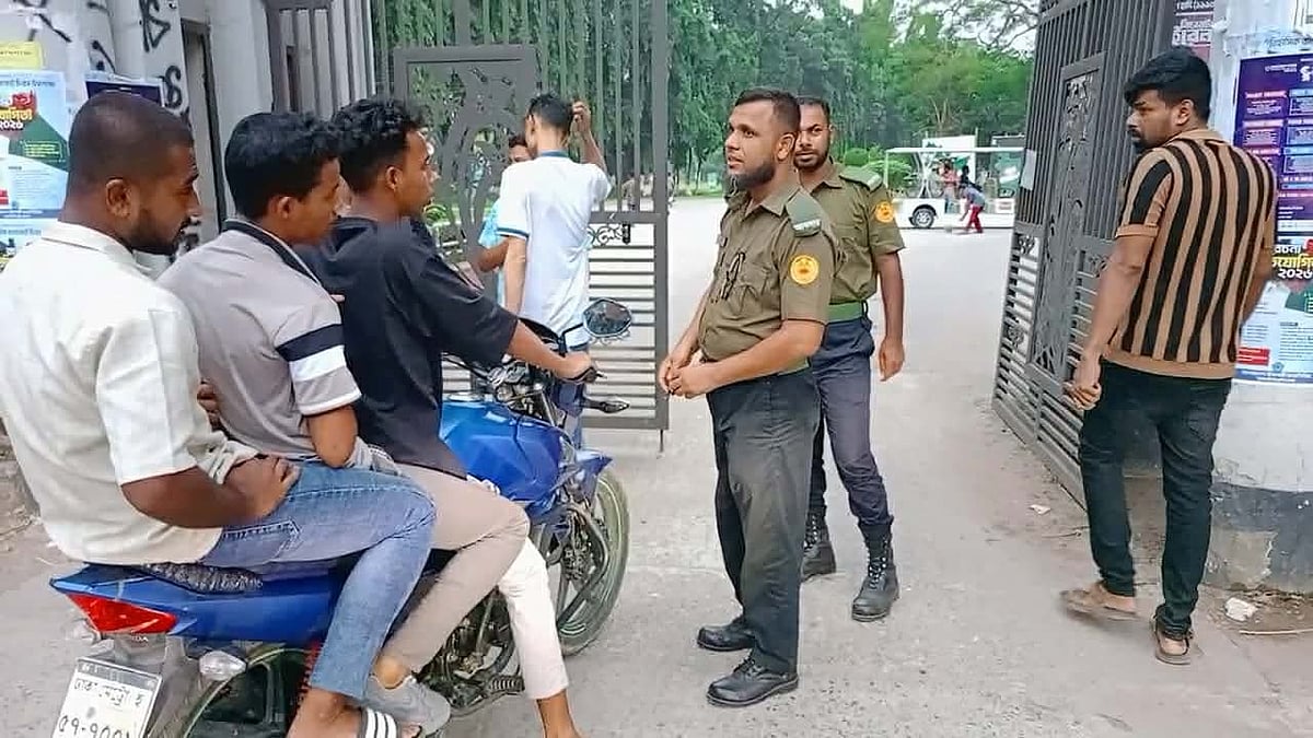 ঈদের ছুটিতে ‘যাঁদের স্বপ্ন’ যায় না বাড়ি