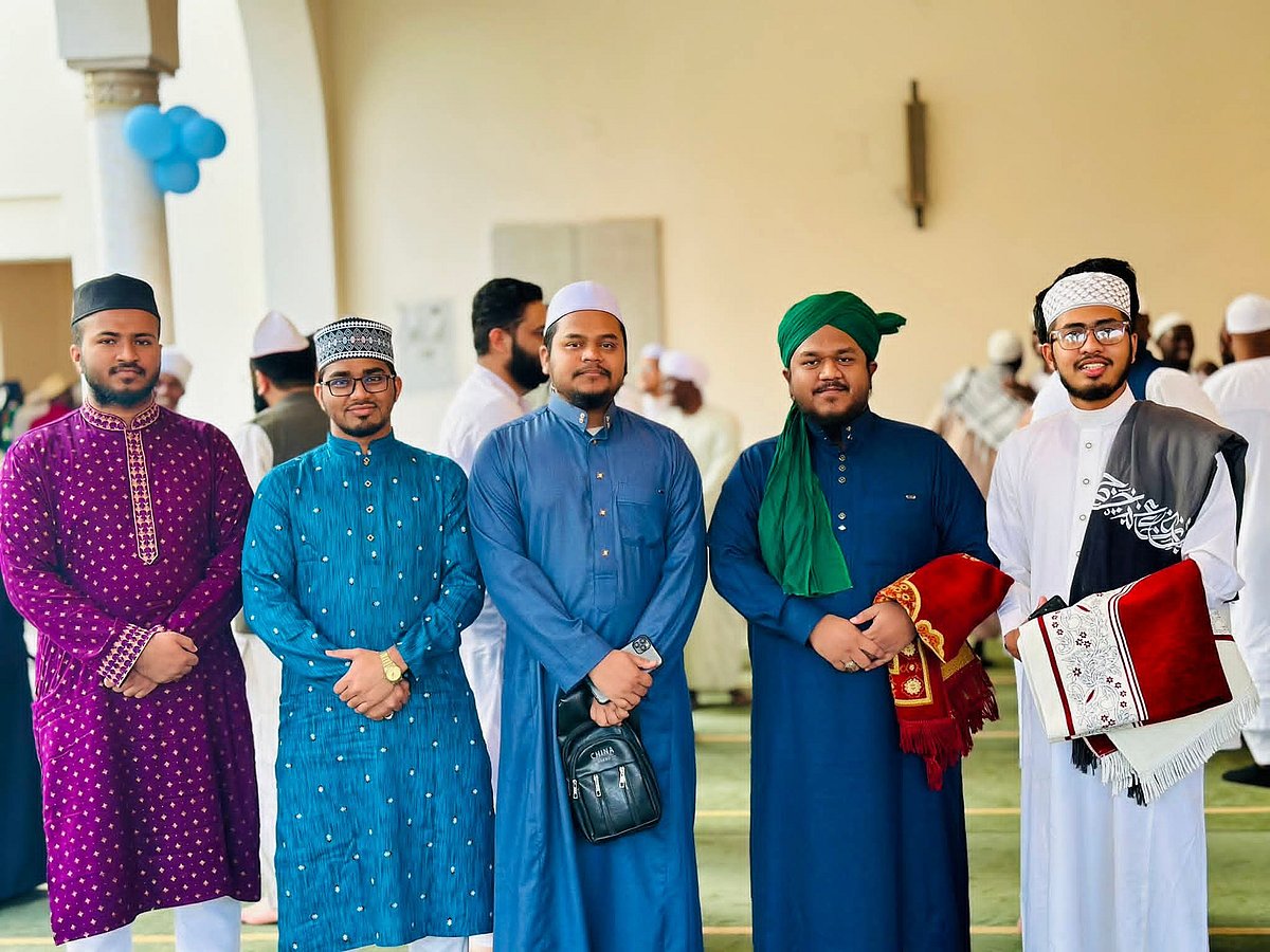 আল-আজহারে ঈদ উদযাপন: তাকবির, ত্যাগ ও বৈশ্বিক ভ্রাতৃত্বের মিলনমেলা

