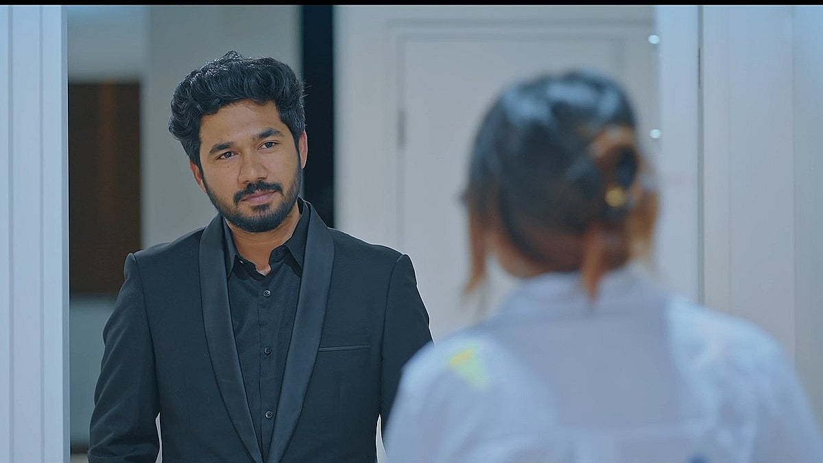 ‘ট্রিপ টু সিডনি’ নাটকে খায়রুল বাসার