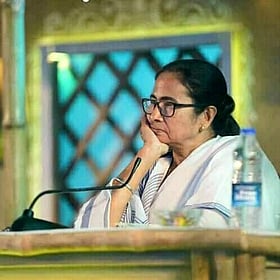 বাংলাদেশে রাজনৈতিক হত্যাকাণ্ডে ভারতকে জড়িয়ে মন্তব্য, মমতার বিরুদ্ধে থানায় অভিযোগ