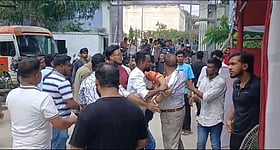বিএনপির নেতাকে পেটালেন যুবদল নেতার সমর্থকেরা, চারজনকে বহিষ্কার