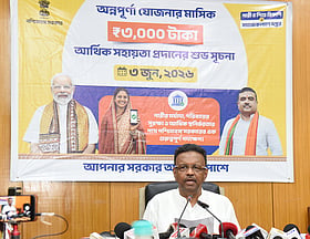 কলকাতার মেয়র পদ ছাড়লেন ফিরহাদ হাকিম