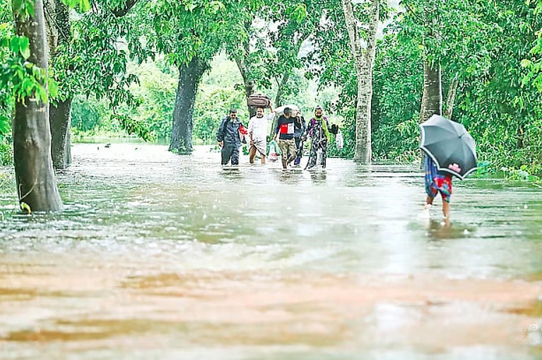 সমুদ্রপৃষ্ঠ এক মিটার উঁচু হলেই বহু জেলা তলাবে; তার পরও বসে থাকবে বাংলাদেশ!