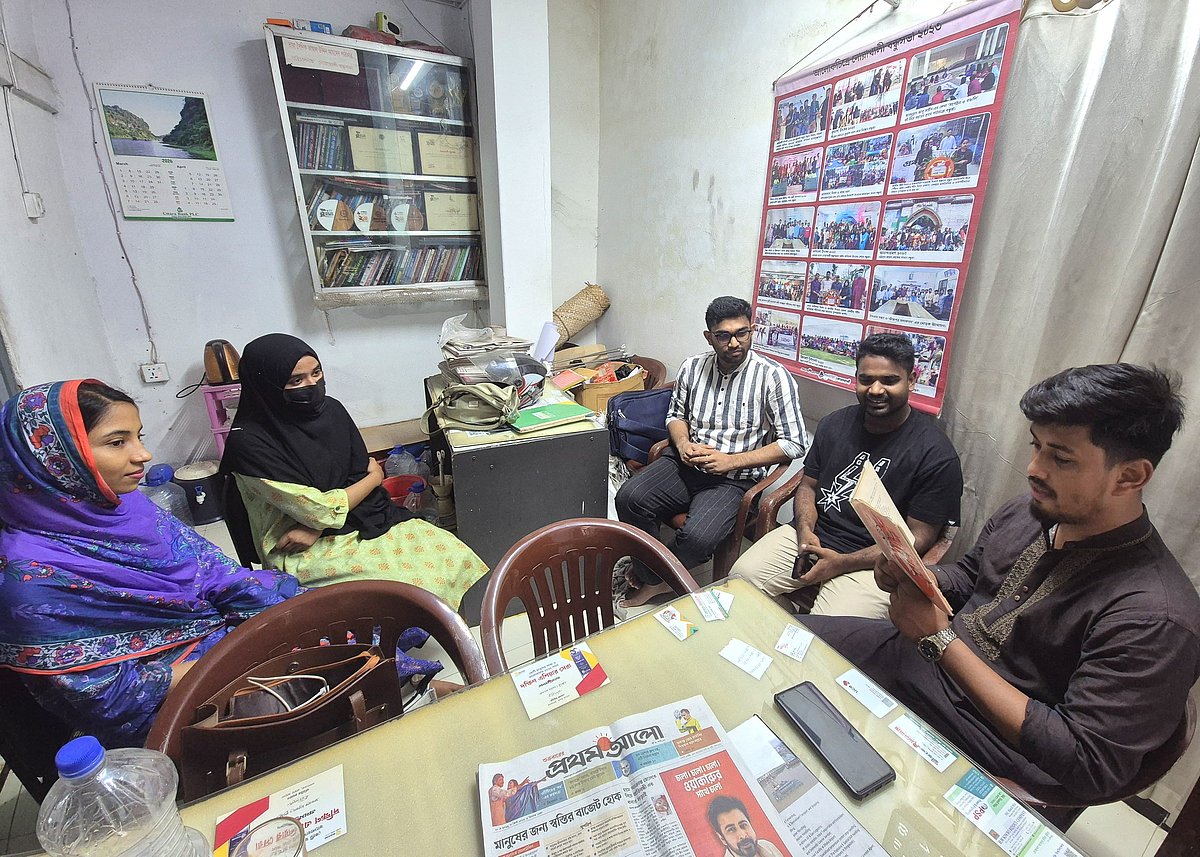 ‘নজরুলের লেখনী আজও আমাদের সাহস জোগায়’