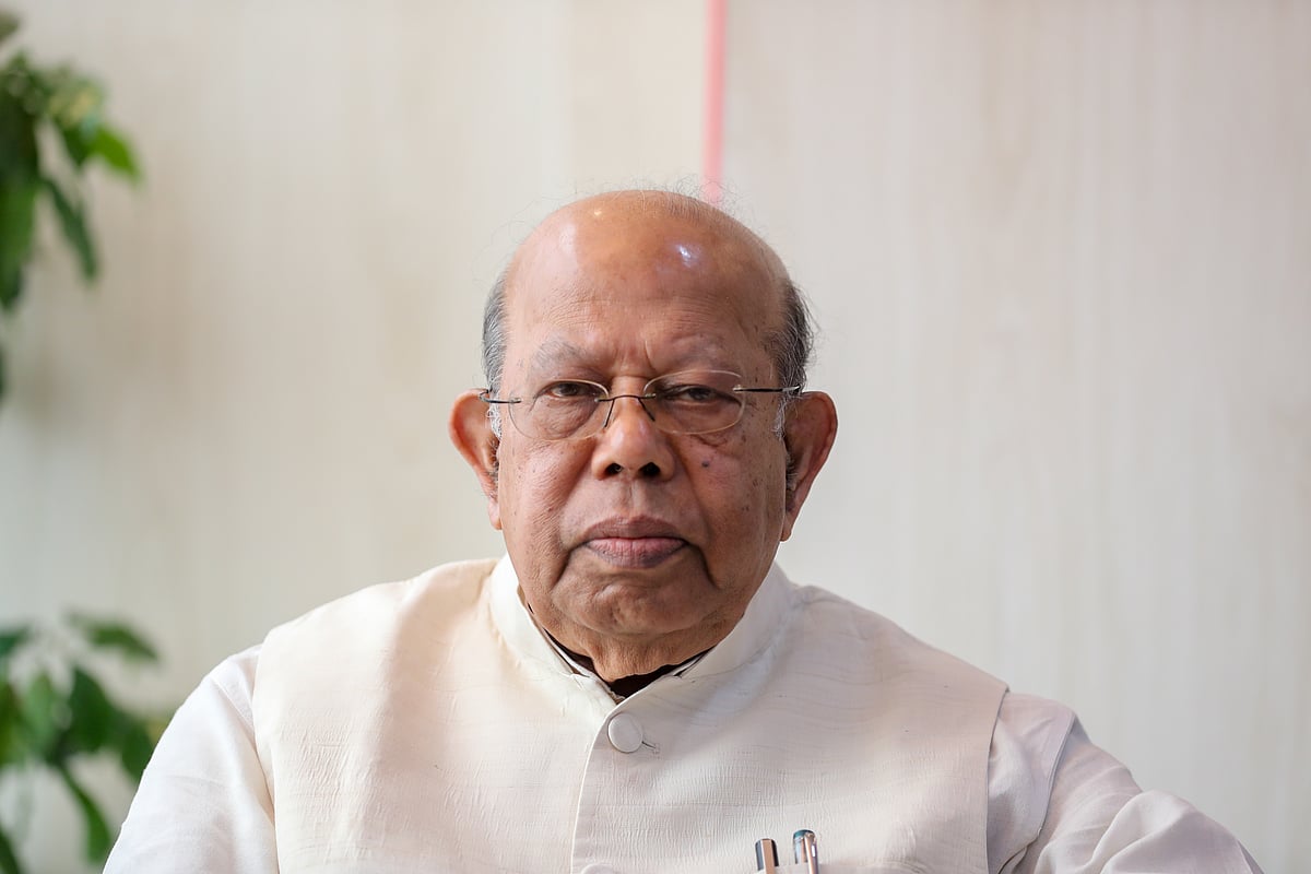 অধ্যাপক ডা. এ কে আজাদ খান