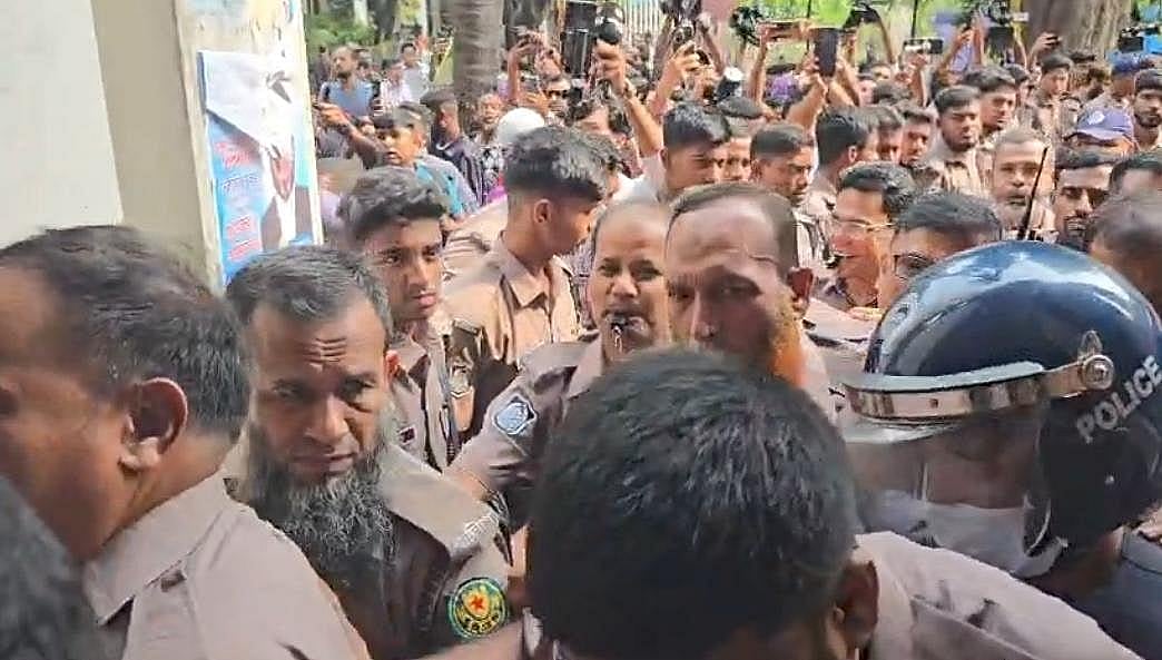 পল্লবীতে শিশুধর্ষণ-হত্যা: রায় আজ, আসামিরা আদালতে