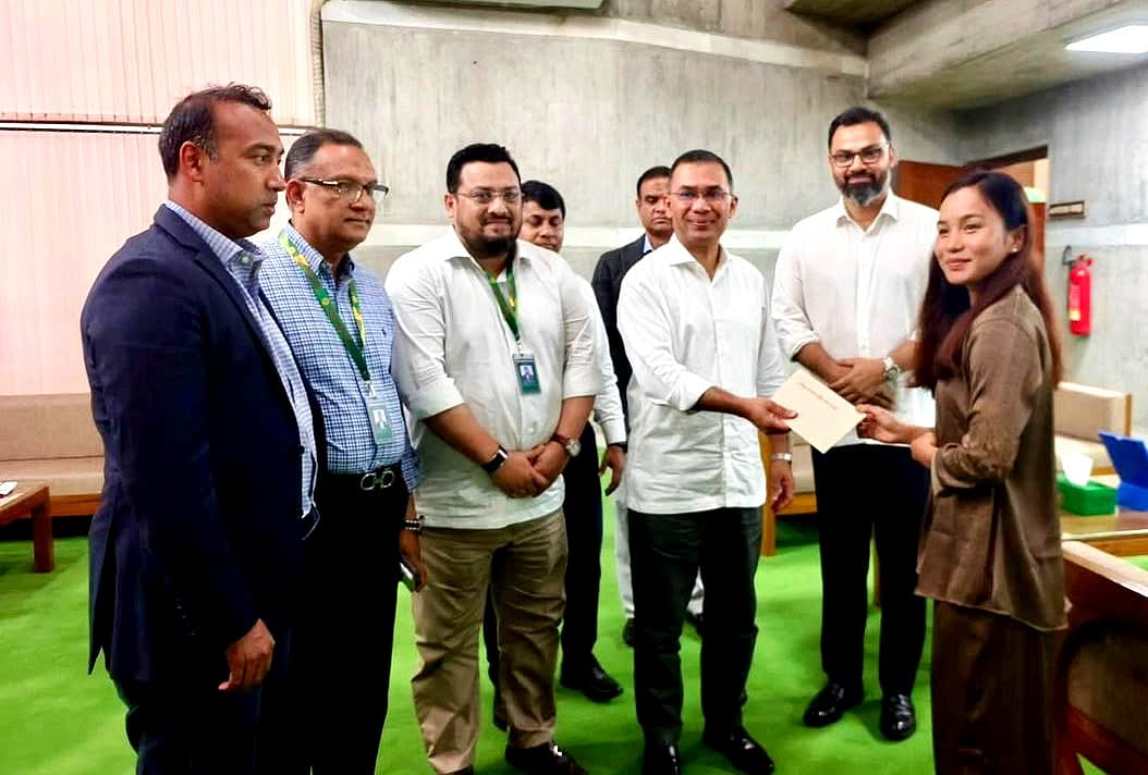 জাতীয় নারী ফুটবল দলের তারকা খেলোয়াড় ঋতুপর্ণা চাকমার গৃহ নির্মাণে আর্থিক অনুদান দিয়েছেন প্রধানমন্ত্রী তারেক রহমান
