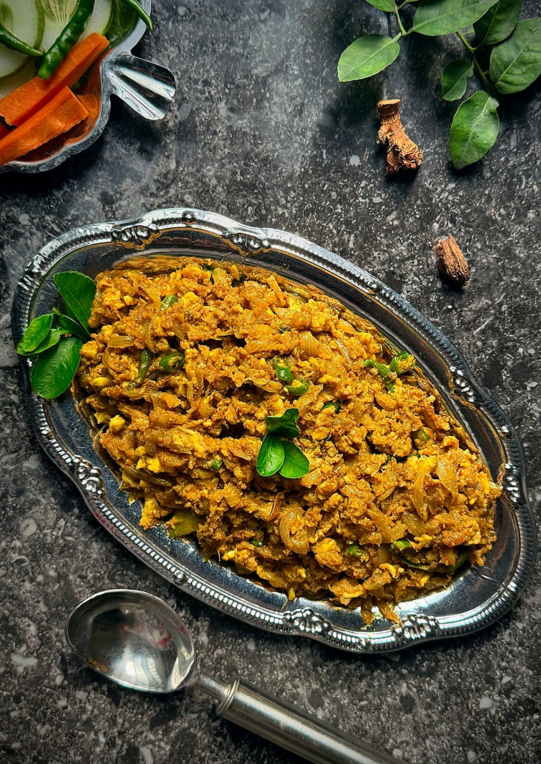 একটি অচেনা মসলার ব্যবহারেই বদলে যাবে এই চিরচেনা পদের স্বাদ