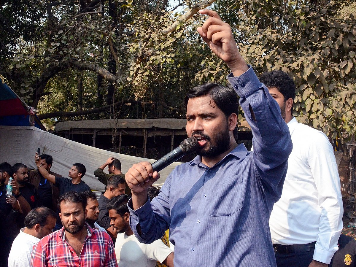 গোদি মিডিয়ার আক্রমণের শিকার বিহারের কে এই ‘খান স্যার’, কেন তাঁকে নিয়ে এত আলোচনা