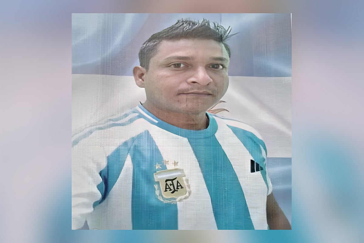 গ্রেপ্তার তেজ বড়ুয়া