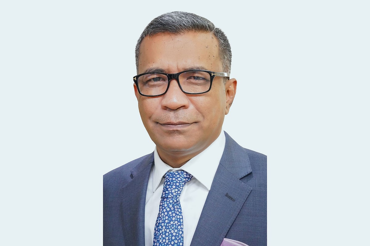 রিয়াদ মাহমুদ চৌধুরী, ব্যবস্থাপনা পরিচালক, স্টান্ডার্ড ইসলামী ব্যাংক