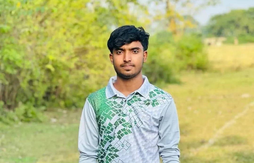নরসিংদীর রায়পুরা উপজেলার নিলক্ষায় দুই পক্ষের দফায় দফায় সংঘর্ষে গুলিবিদ্ধ হয়ে নিহত অনিক (২২)
