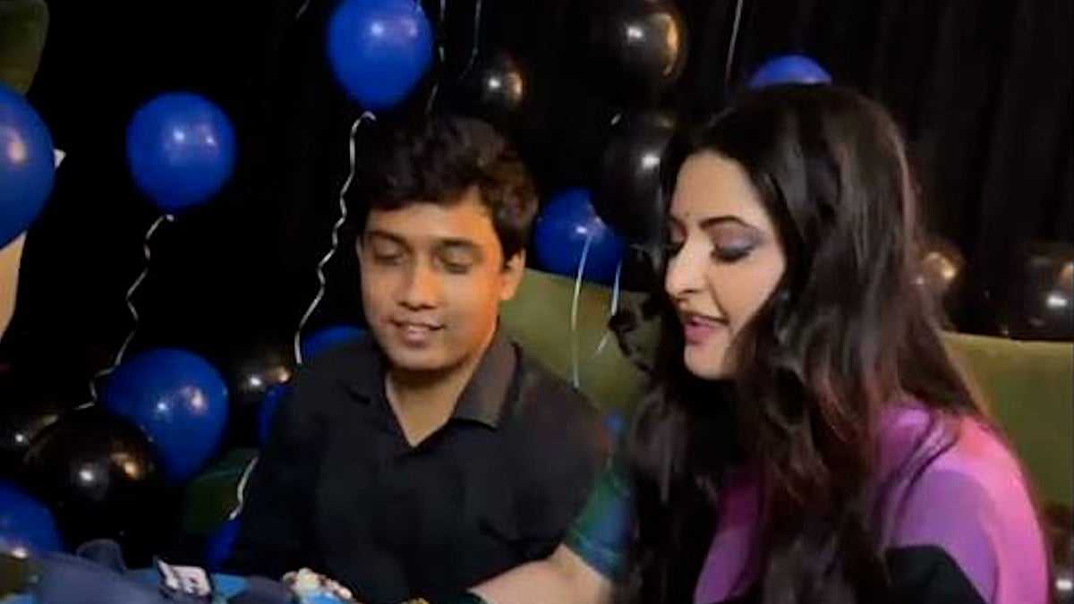 ‘ব্যক্তিগত আক্রোশের শিকার’ সাকলায়েনকে নিয়ে যা বলেছিলেন পরীমনি