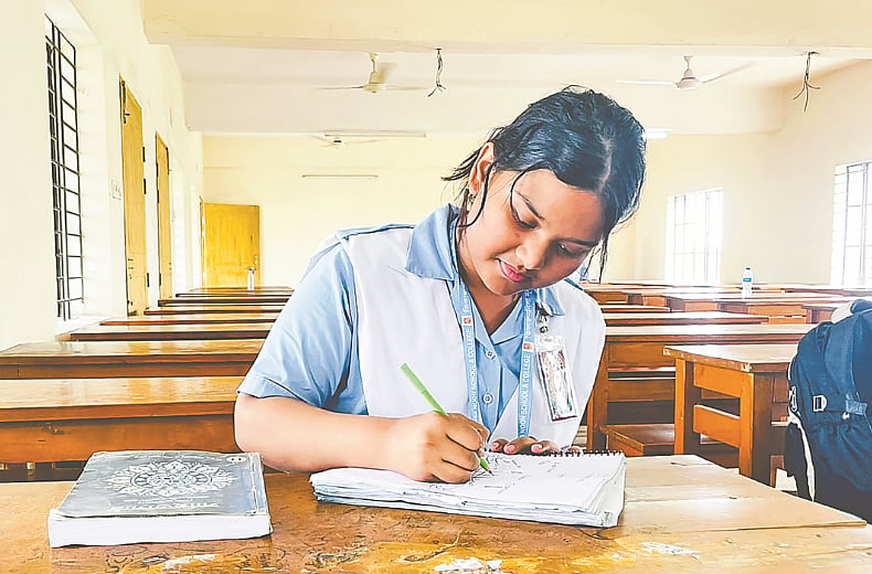 এইচএসসি পরীক্ষা ২০২৬। বাংলা দ্বিতীয় পত্রে থাকবে অনুবাদ, নম্বর ১০