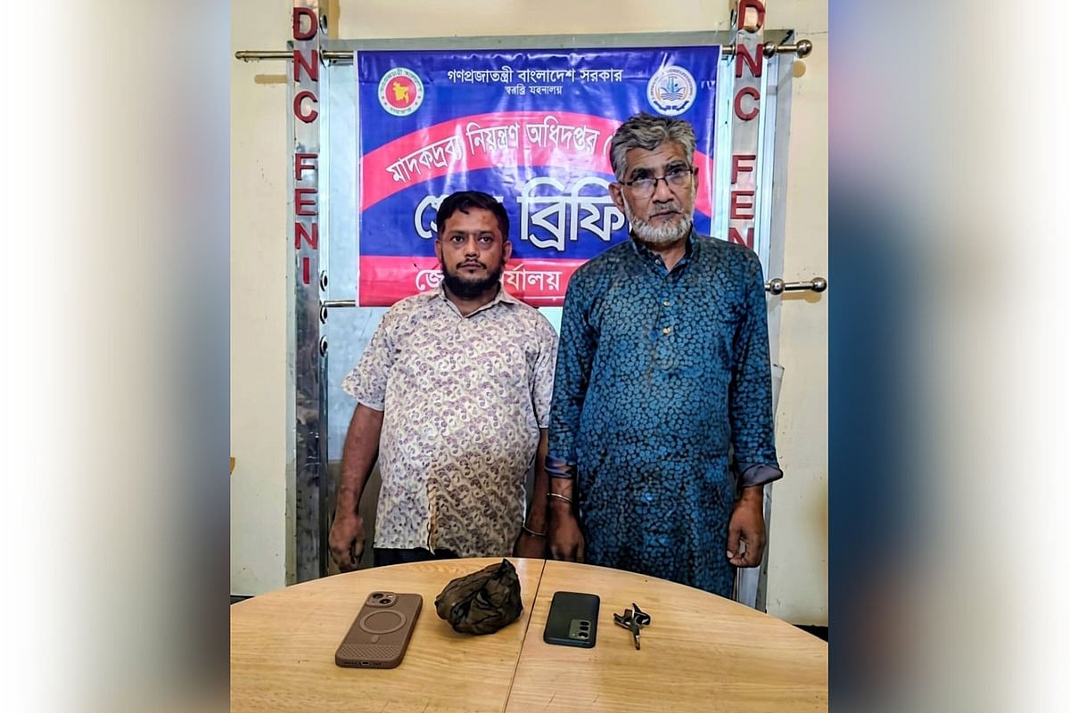 ফেনীতে ইয়াবাসহ তাঁতী দল নেতা গ্রেপ্তার