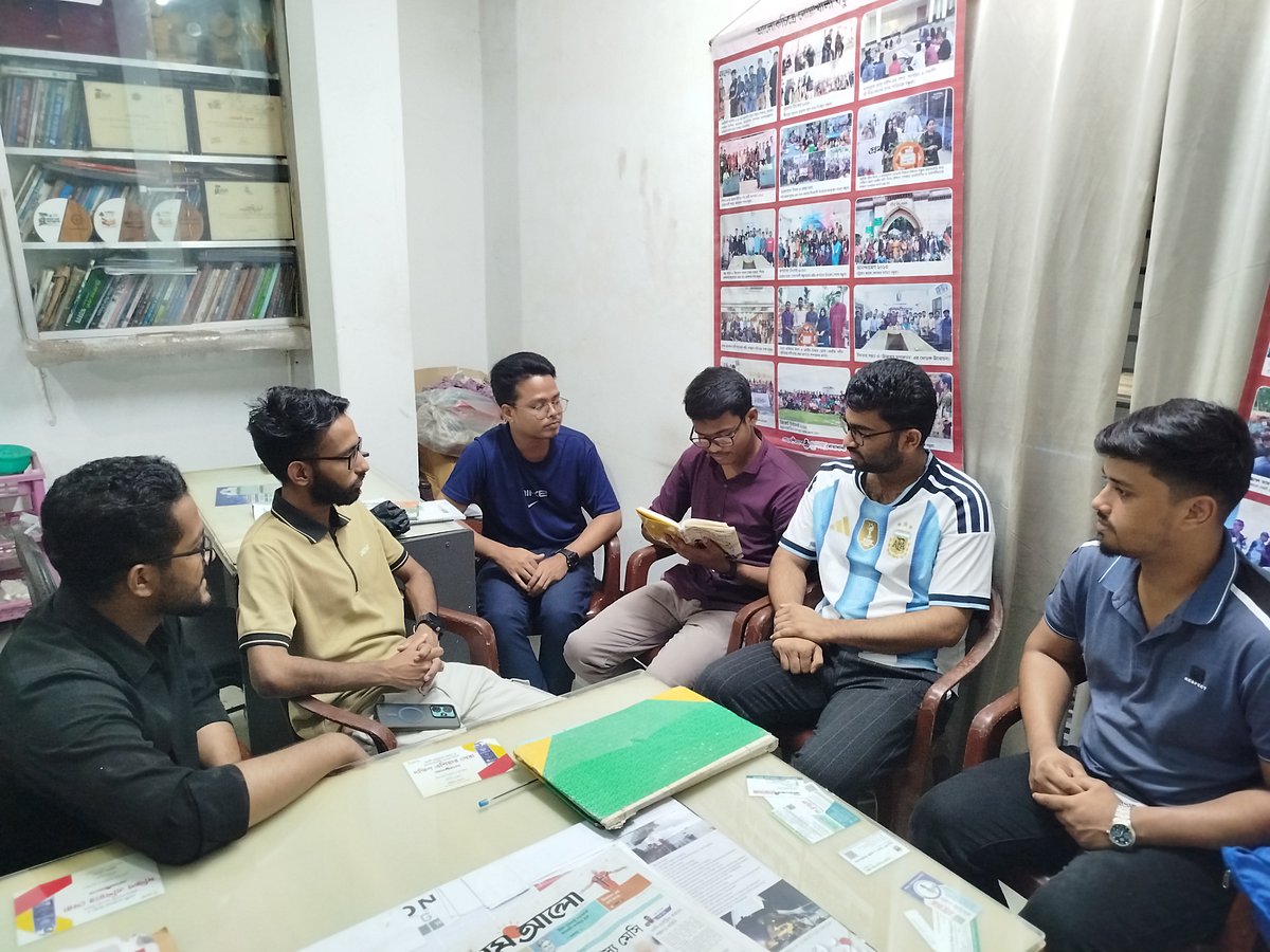 সাধারণ মানুষের সংগ্রাম ও স্বপ্নের গল্প ‘আদর্শ হিন্দু হোটেল’