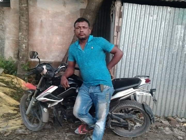 রায়পুরায় দুই পক্ষের সংঘর্ষে গুলিবিদ্ধ, পাঁচ দিন চিকিৎসাধীন থাকার পর যুবকের মৃত্যু