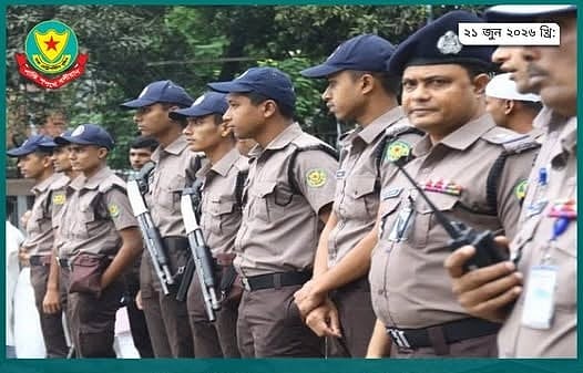 আওয়ামী লীগের প্রতিষ্ঠাবার্ষিকী ঘিরে ঢাকায় মোতায়েন করা হবে ১৮ হাজার পুলিশ