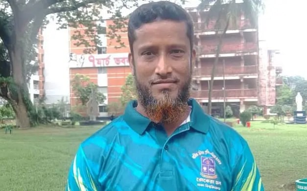 ঢাকা বিশ্ববিদ্যালয়ের রোকেয়া হলে মাথায় কাঁঠাল পড়ে মালির মৃত্যু