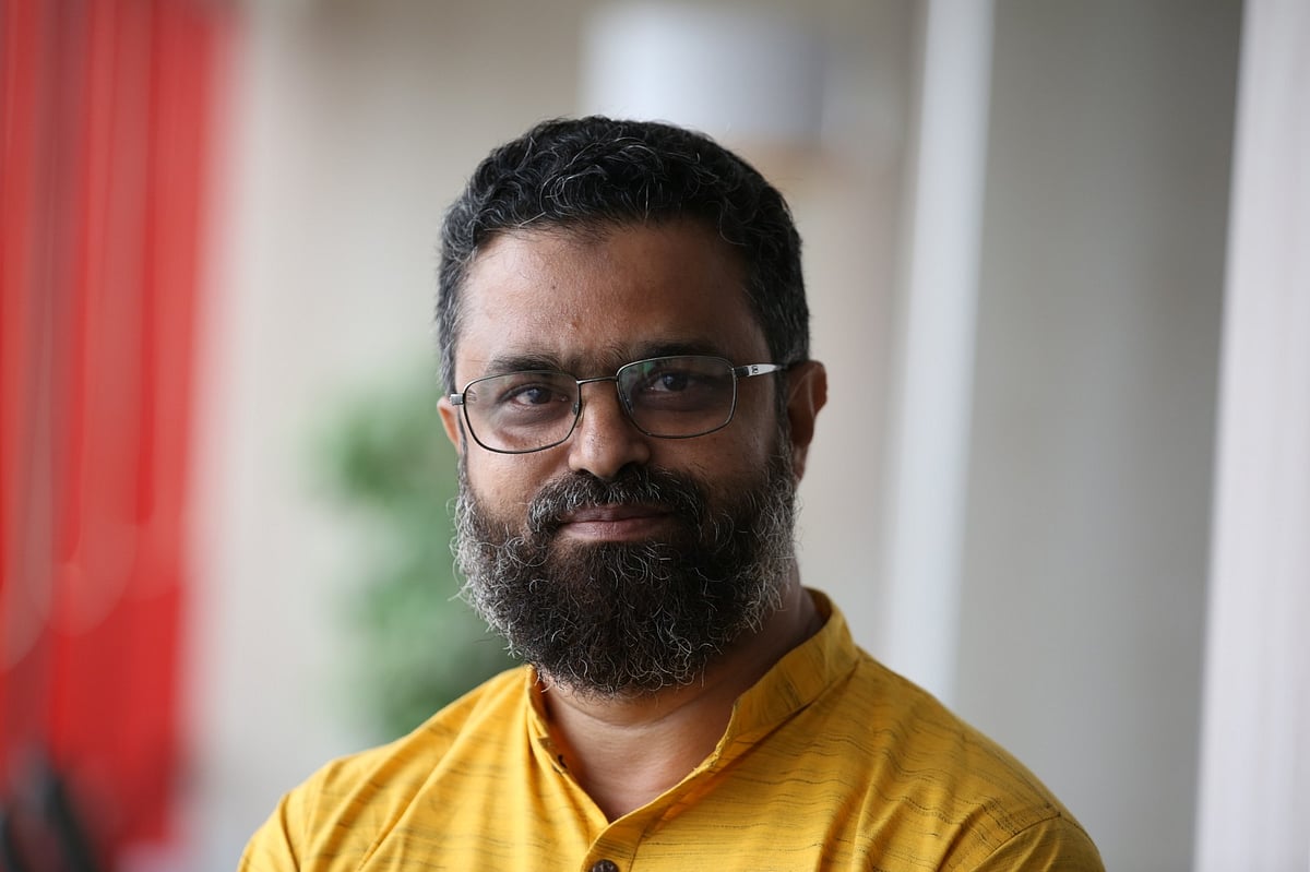 মানসিক চাপ সামলাতে মাদকের পথ বেছে নেওয়া মারাত্মক ভুল