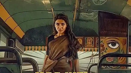 ৪ দিনে ৫০ কোটি আয়, কী আছে সামান্থার ঝড় তোলা এই সিনেমায়