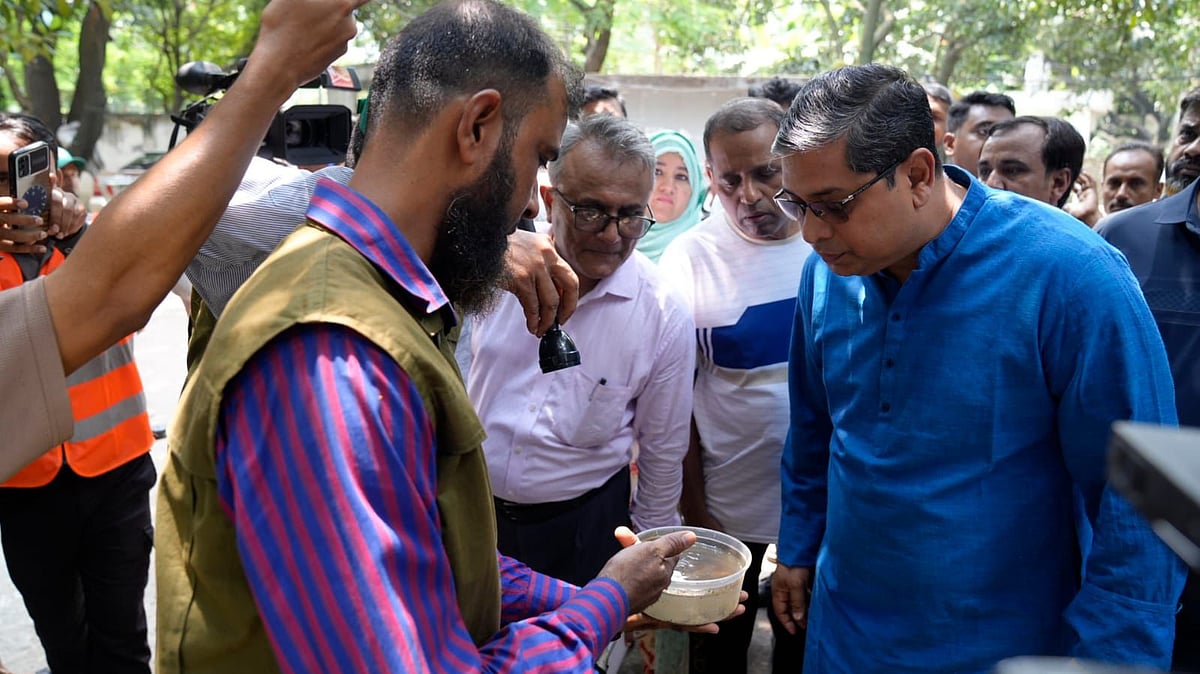 ছুটির দিনেও টাস্কফোর্সের ডেঙ্গুবিরোধী অভিযান, ৫০ হাজার টাকা জরিমানা