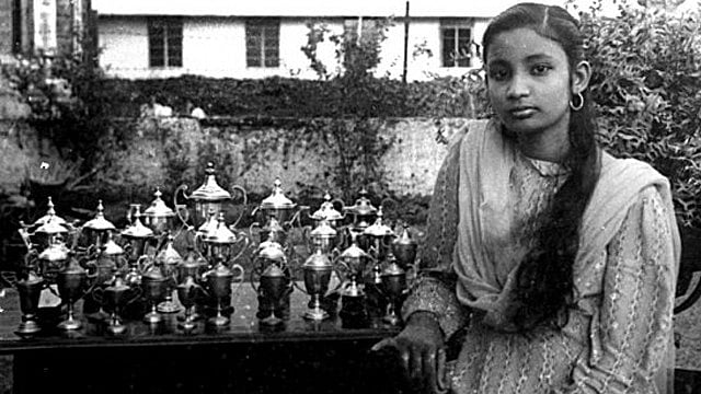 ছোটবেলায় ফেরদৌসী রহমান