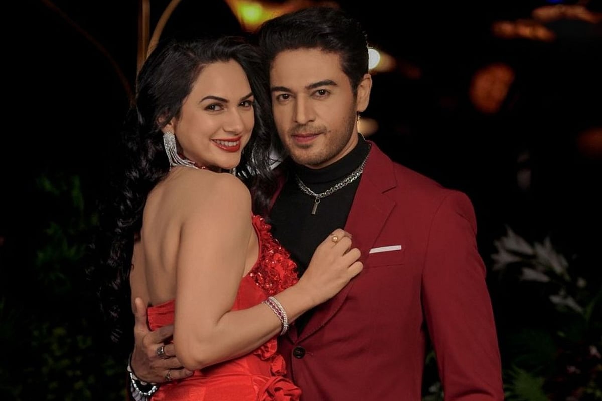 এক বছর ধরে আলাদা থাকছেন! ভেঙেই যাচ্ছে নয় বছরের সংসার