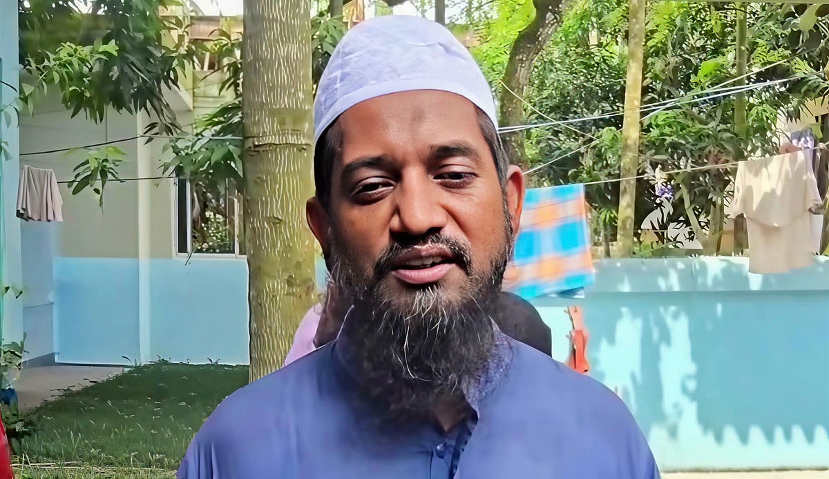 সবার সঙ্গে ঘটনাস্থলে যান মুয়াজ্জিন, অথচ তিনিই ছিলেন হত্যাকারী