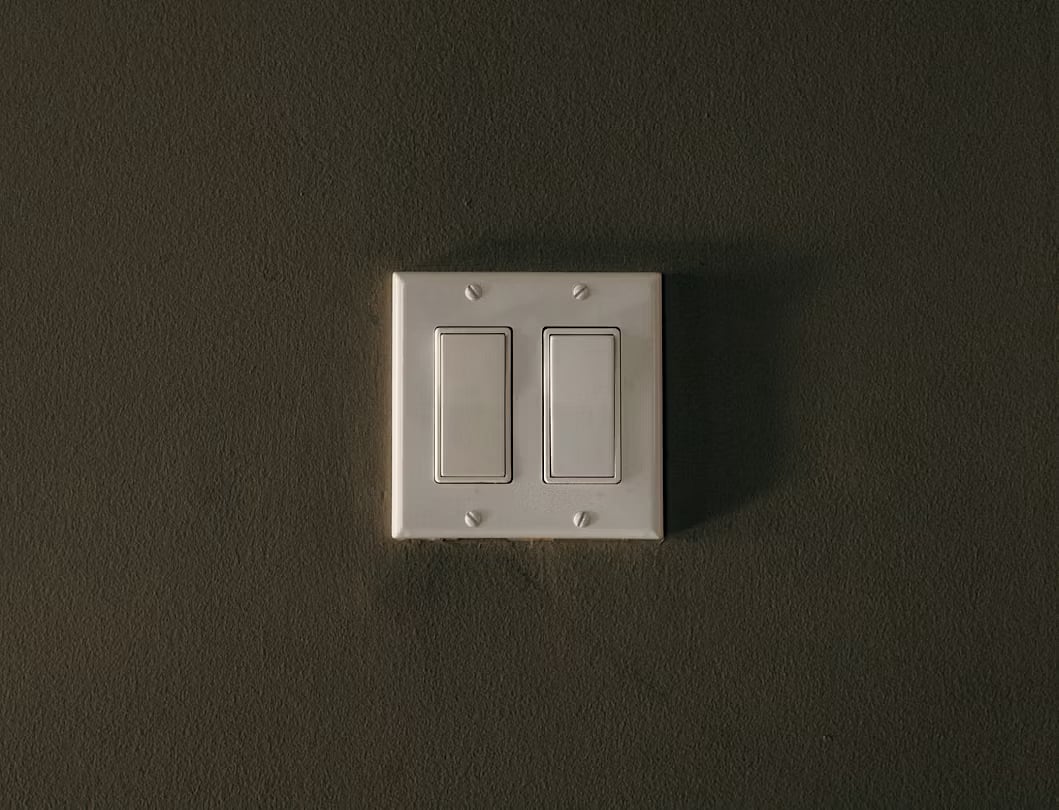 লাইট সুইচ