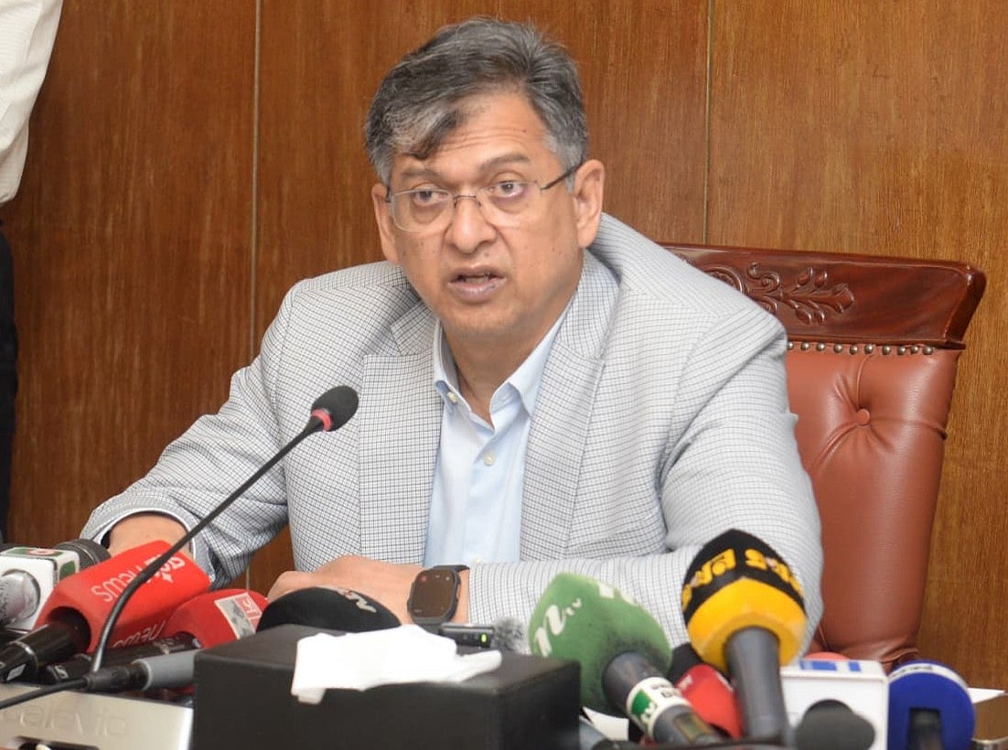 স্বরাষ্ট্রমন্ত্রী সালাহউদ্দিন আহমদ