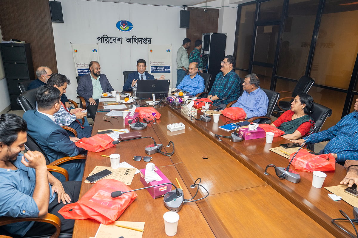 বিশ্ব পরিবেশ দিবস উপলক্ষে ‘কার্যকর কঠিন বর্জ্য ব্যবস্থাপনায় সমন্বিত উদ্যোগ’ শীর্ষক সেমিনার অনুষ্ঠিত