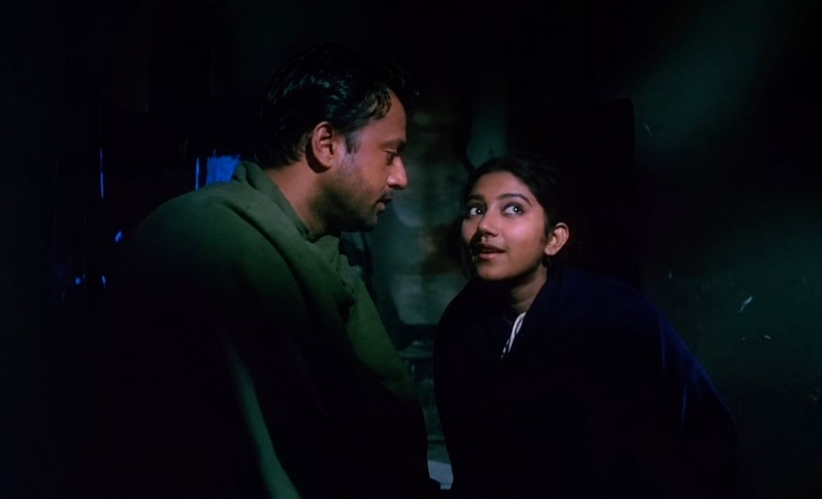 ‘হাজার বছর ধরে’ যেভাবে চিরকালীন চলচ্চিত্র হয়ে উঠল