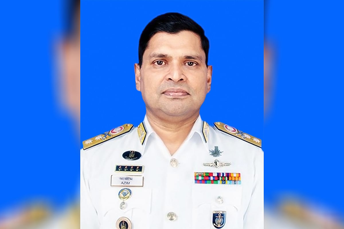রিয়ার অ্যাডমিরাল খোন্দকার মিসবাহ উল আজীম