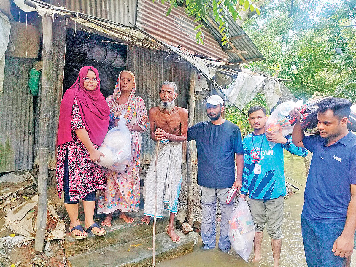 ‘প্রথম আলোর মতো এত বেশি জিনিস আর ন পাই’