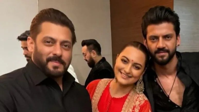 সালমান খানের সঙ্গে সোনাক্ষী সিনহা ও অভিনেতা জহির ইকবাল