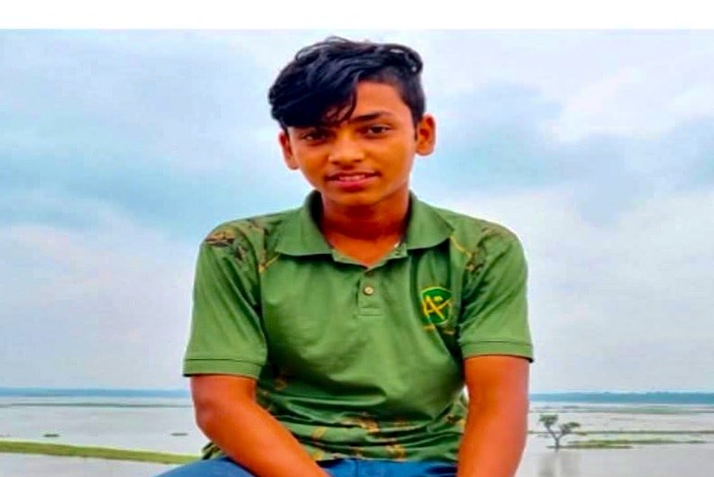 টিকটকের ভিডিও করতে বৈদ্যুতিক খুঁটিতে উঠেছিল কিশোর, পরে লাশ উদ্ধার