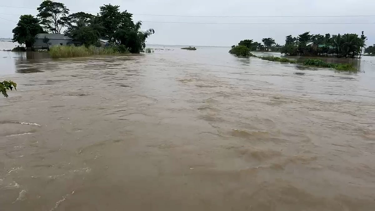 সুনামগঞ্জ–নেত্রকোনায় বিপৎসীমার ওপরে পানি, বন্যার আশঙ্কা