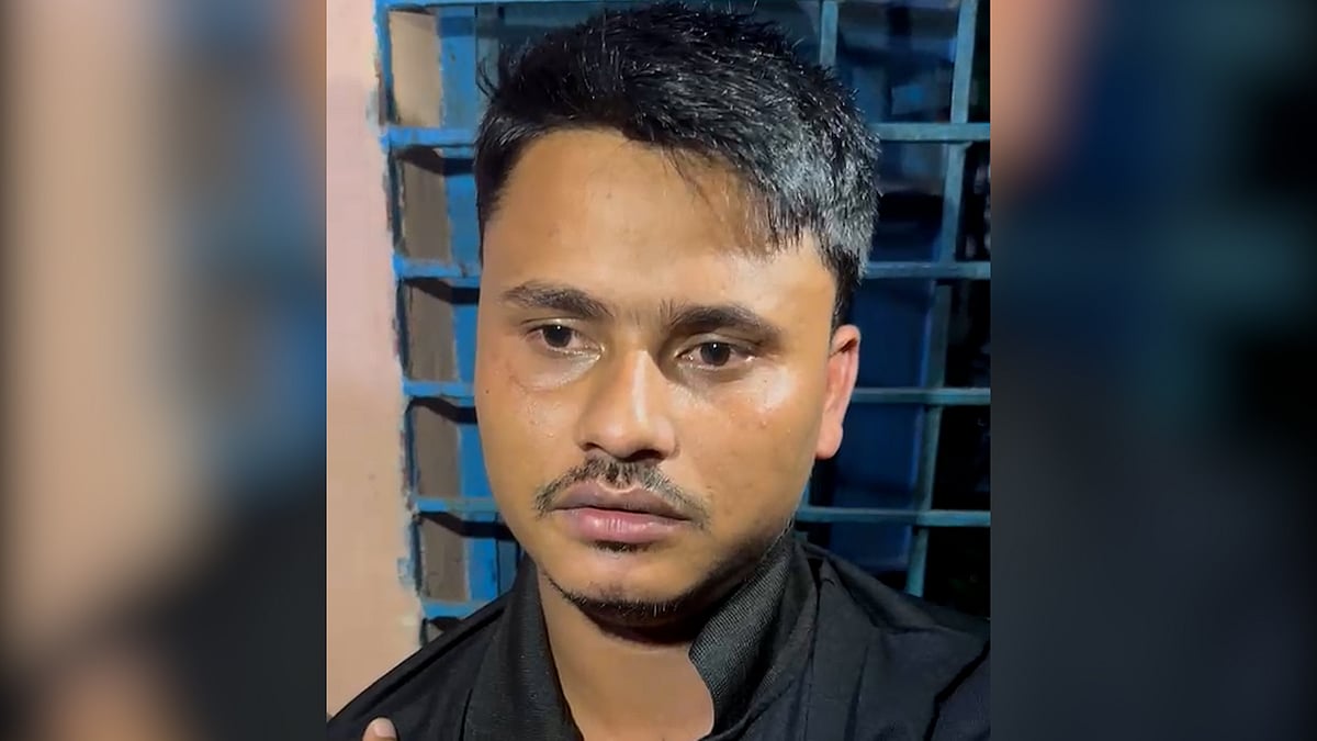 বিসিএস কর্মকর্তা সেজে প্রেমের ফাঁদ, লাখ লাখ টাকা হাতিয়ে নেওয়ার অভিযোগ