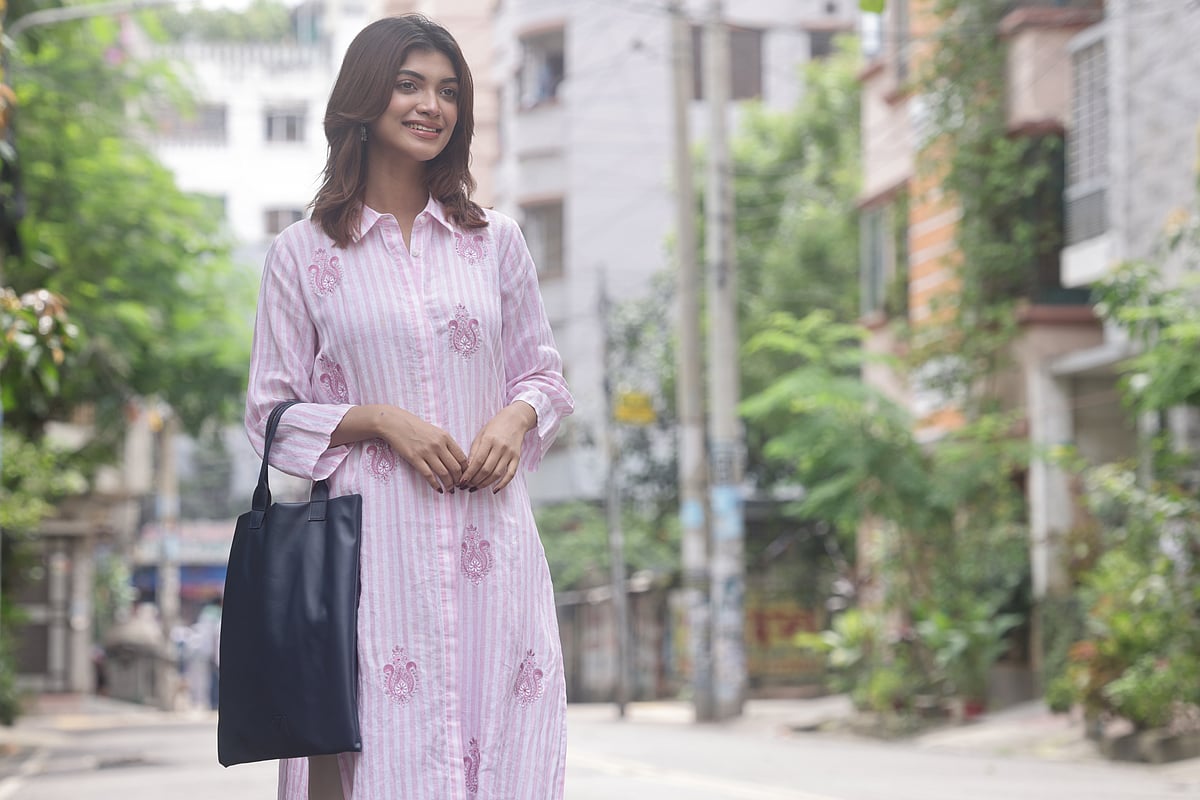 কেন এখনও জনপ্রিয় ডোরাকাটা নকশা