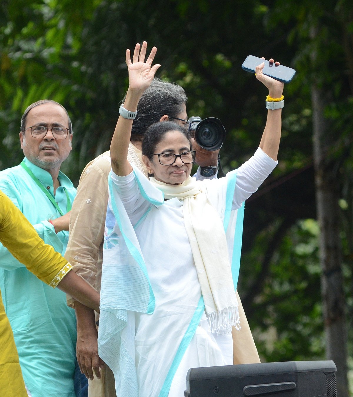 পশ্চিমবঙ্গে নির্বাচনে হারের পর প্রথম বড় সমাবেশ করলেন মমতা