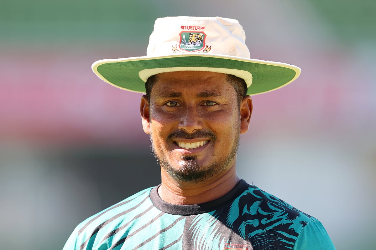 বাংলাদেশ দলের ব্যাটিং কোচ মোহাম্মদ আশরাফুল